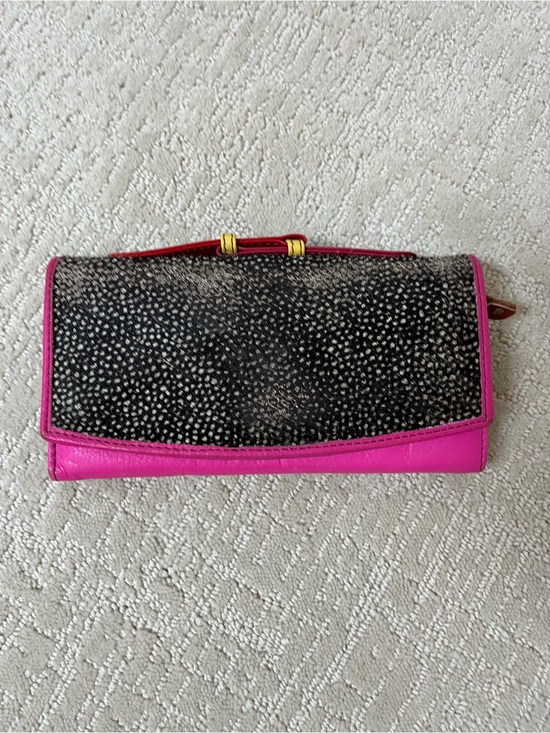 Soruka Handbags - Soruka Fold-Over leather Wallet in Hot Pink with Black Speckled Haircalf